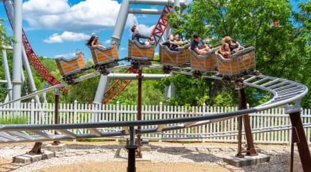 People riding Cocoa Cruiser at Hersheypark